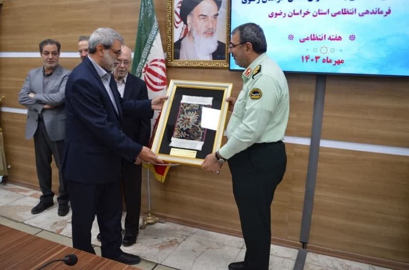 تقدیر هیئت مدیره بیمارستان خیریه موسی بن جعفر (ع) مشهد از فرماندهی انتظامی خراسان رضوی به مناسبت هفته نیروی انتظامی